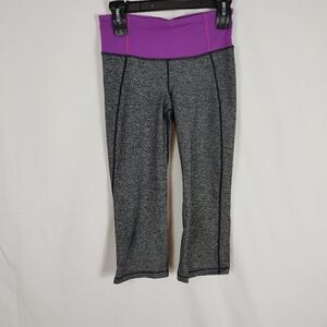 Lululemon Women’s Split Calf Leg Crop Capri Yoga Pants Size 4 Gather And Crow Gr